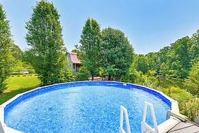 Strawberry Plains Cabin: Private Pond & Game Room!