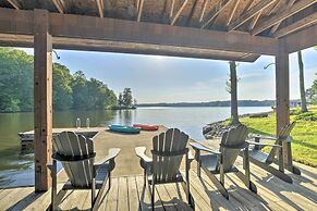 'the Hycove' Hyco Lake Getaway w/ Boat Dock!