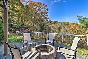 Welcoming Boone Getaway Near Hiking + Skiing!