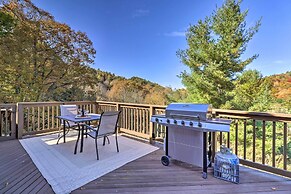 Welcoming Boone Getaway Near Hiking + Skiing!