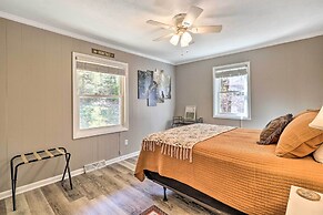 Welcoming Boone Getaway Near Hiking + Skiing!