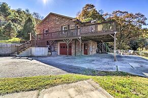 Welcoming Boone Getaway Near Hiking + Skiing!