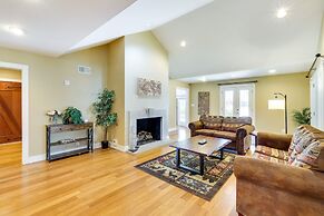 Spacious Prospect Cottage w/ Deck & Scenic Views