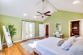 Spacious Prospect Cottage w/ Deck & Scenic Views