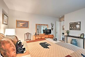 Relaxing Eagle Rock Resort Home - 1 Block to Lake!
