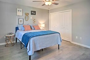 Updated Baton Rouge Home w/ Grill ~ 10 Mi to Dtwn!