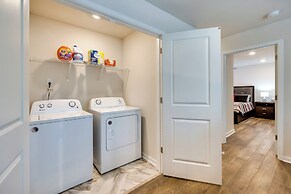 Pet-friendly Home: Spacious Yard + Community Perks