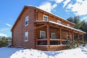 Pet-friendly New York Cabin w/ Hot Tub & Game Room