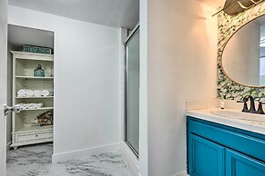 Oxnard Apartment < 1/2 Mi to Beaches!