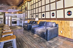 Walk to River: Unique Studio in Renovated Bar!