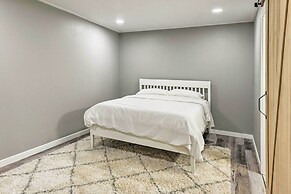 Walk to River: Unique Studio in Renovated Bar!