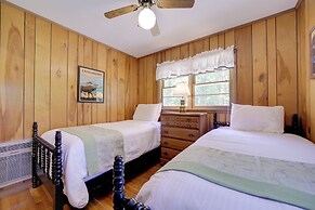 Dog-friendly Cottage w/ Deck in National Forest!