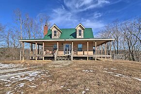 Quiet & Secluded Berea Cabin on 70-acre Farm!