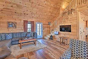 Quiet & Secluded Berea Cabin on 70-acre Farm!