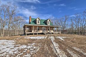 Quiet & Secluded Berea Cabin on 70-acre Farm!