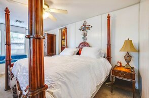 'the Whacky Shack' Family Cabin w/ Fire Pit!