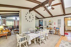 Peaceful Groveland Home w/ Deck + Fire Pit!