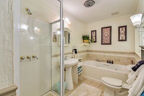 Peaceful Groveland Home w/ Deck + Fire Pit!