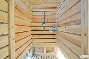 Oak Island Escape w/ Saltwater Pool, Walk to Beach