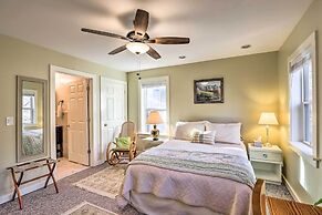 'carefree Cottage' < 6 Mi to Downtown Asheville!