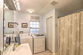 'carefree Cottage' < 6 Mi to Downtown Asheville!