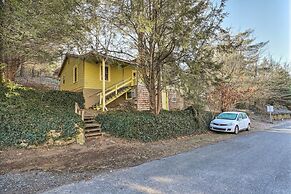 'carefree Cottage' < 6 Mi to Downtown Asheville!