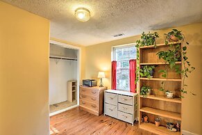 'carefree Cottage' < 6 Mi to Downtown Asheville!