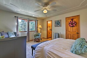 Angel Fire Mountain Cabin w/ Hot Tub & Sauna!