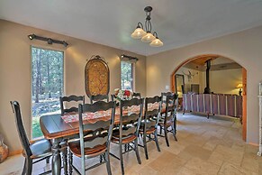 Angel Fire Mountain Cabin w/ Hot Tub & Sauna!