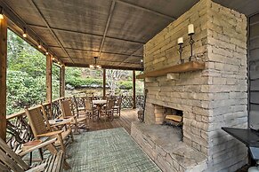 Beautiful Trillium Home Next to Waterfall!