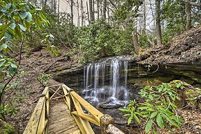 Beautiful Trillium Home Next to Waterfall!