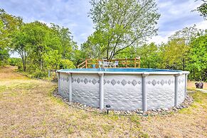 Secluded Weatherford Cottage w/ Outdoor Pool!