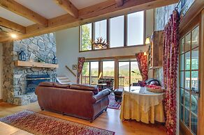 Architect-designed Franconia Home: Hot Tub & Views