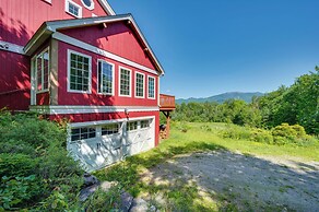Architect-designed Franconia Home: Hot Tub & Views