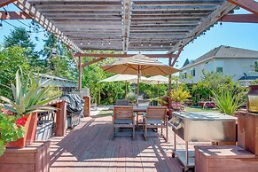 Downtown San Jose Apt w/ Deck: 1 Mi to SAP Center!