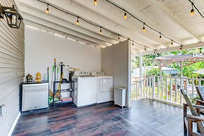 Downtown San Jose Apt w/ Deck: 1 Mi to SAP Center!