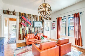 Downtown San Jose Apt w/ Deck: 1 Mi to SAP Center!