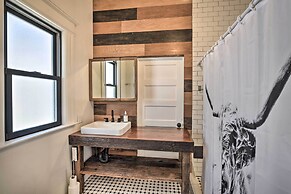 Downtown San Jose Apt w/ Deck: 1 Mi to SAP Center!