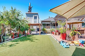 Downtown San Jose Apt w/ Deck: 1 Mi to SAP Center!