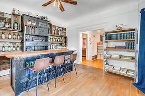 Downtown San Jose Apt w/ Deck: 1 Mi to SAP Center!