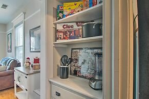 Charming Bloomington Apt w/ Walkable Location