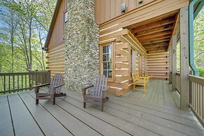 Hot Tub & Fire Pit: Secluded Gem in Franklin