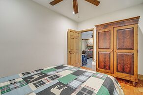 Hot Tub & Fire Pit: Secluded Gem in Franklin