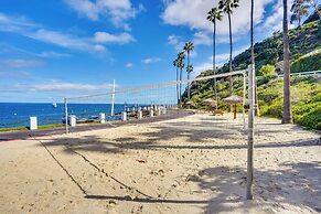 Bright Catalina Island Condo w/ Ocean Views!