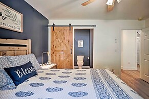 Benezette Cabin w/ Hot Tub, Grill & Mtn Views