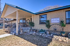 Bryce Canyon Area House w/ Mountain Views!