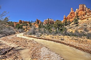 Bryce Canyon Area House w/ Mountain Views!