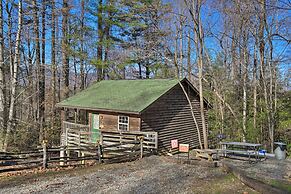 North Carolina Retreat w/ Hot Tub, Deck & Fire Pit