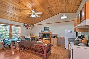 North Carolina Retreat w/ Hot Tub, Deck & Fire Pit