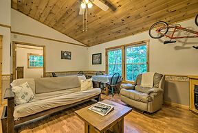 North Carolina Retreat w/ Hot Tub, Deck & Fire Pit